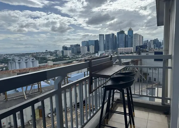 Apartment 2br Type W View Sheridan *